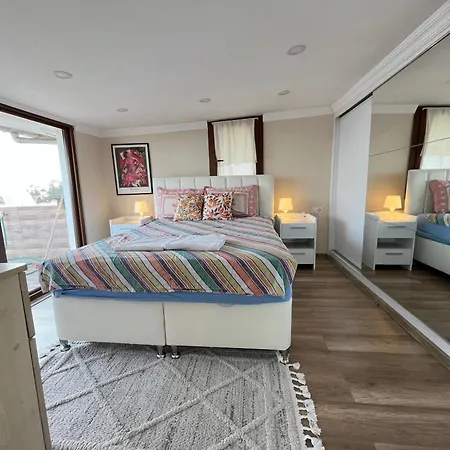 Lejlighed In A House With Sea View In Historical Elevator Mansion