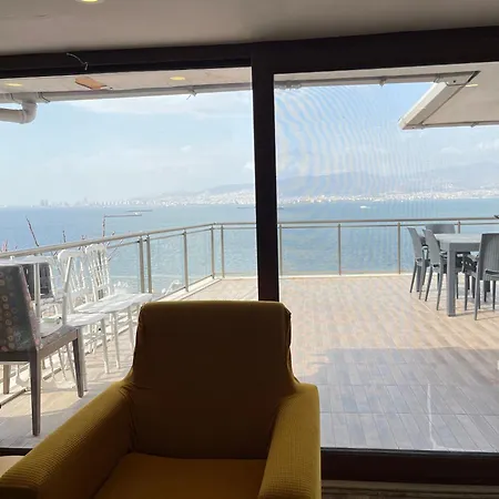 Lejlighed In A House With Sea View In Historical Elevator Mansion