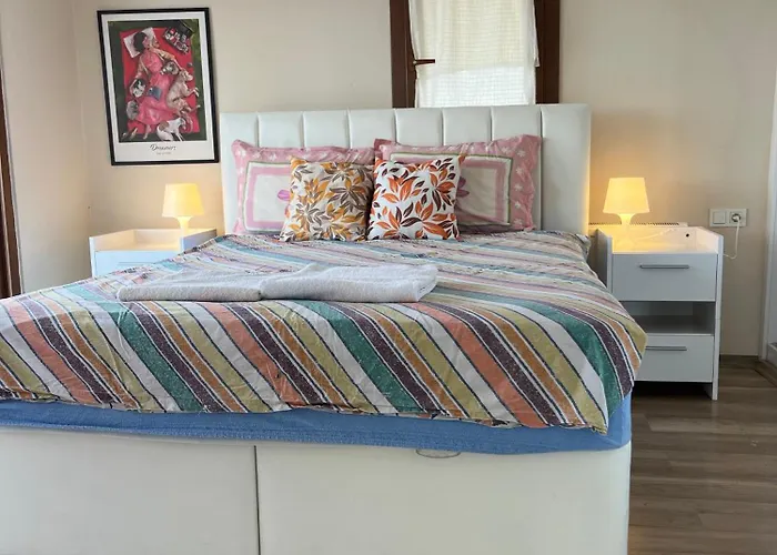 In A House With Sea View In Historical Elevator Mansion