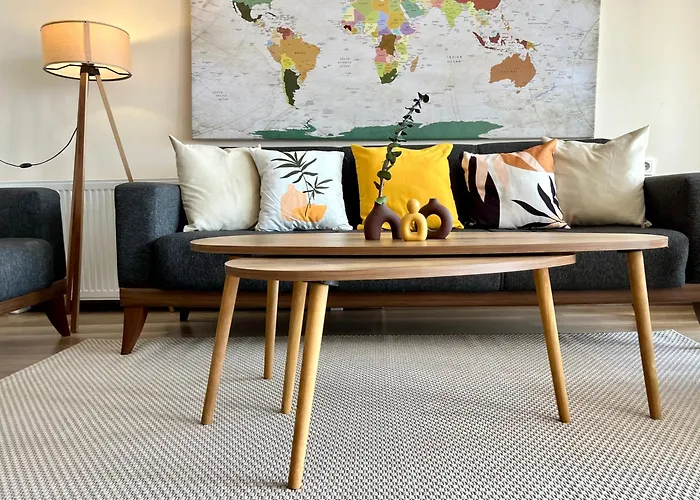 In A House With Sea View In Historical Elevator Mansion *